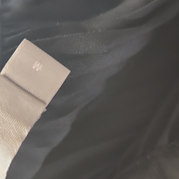 Vince Black Pleated Top Size M - Picture 8 of 11